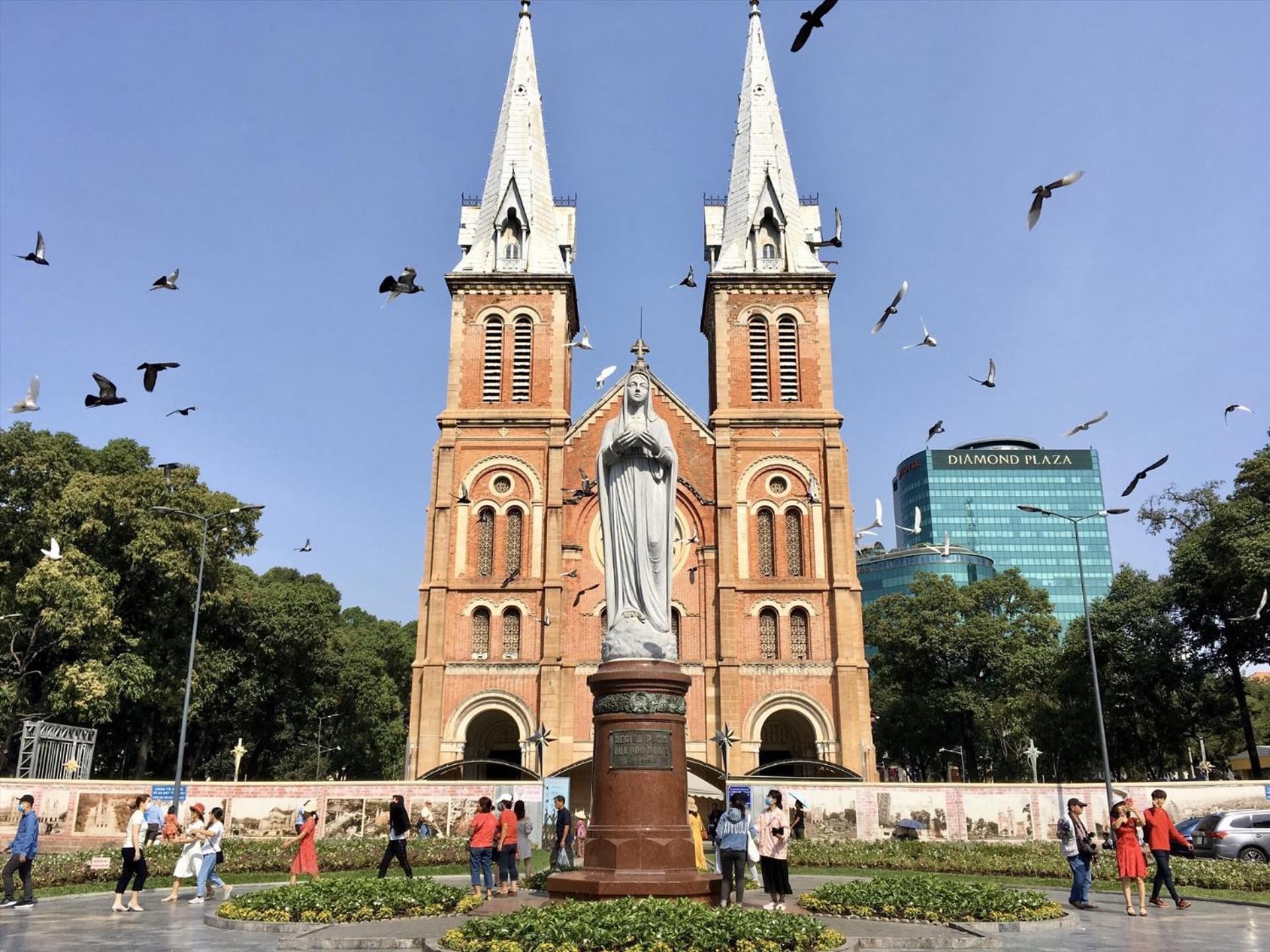Saigon Gourmet Stay - Quan 1 Хошимин Экстерьер фото